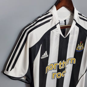 Newcastle Home 05/06 Retro