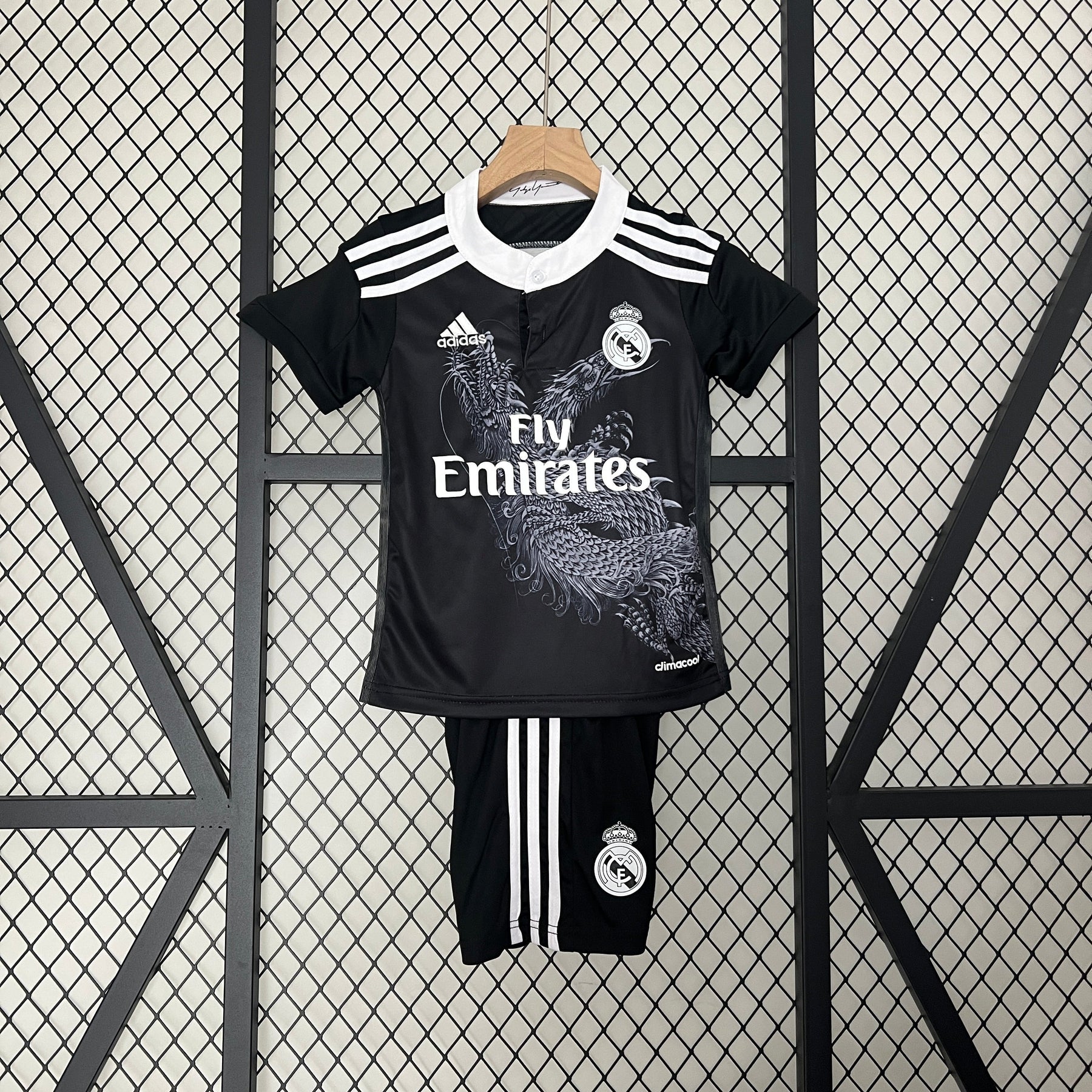 Kids Kit Real Madrid third 14/15 retro