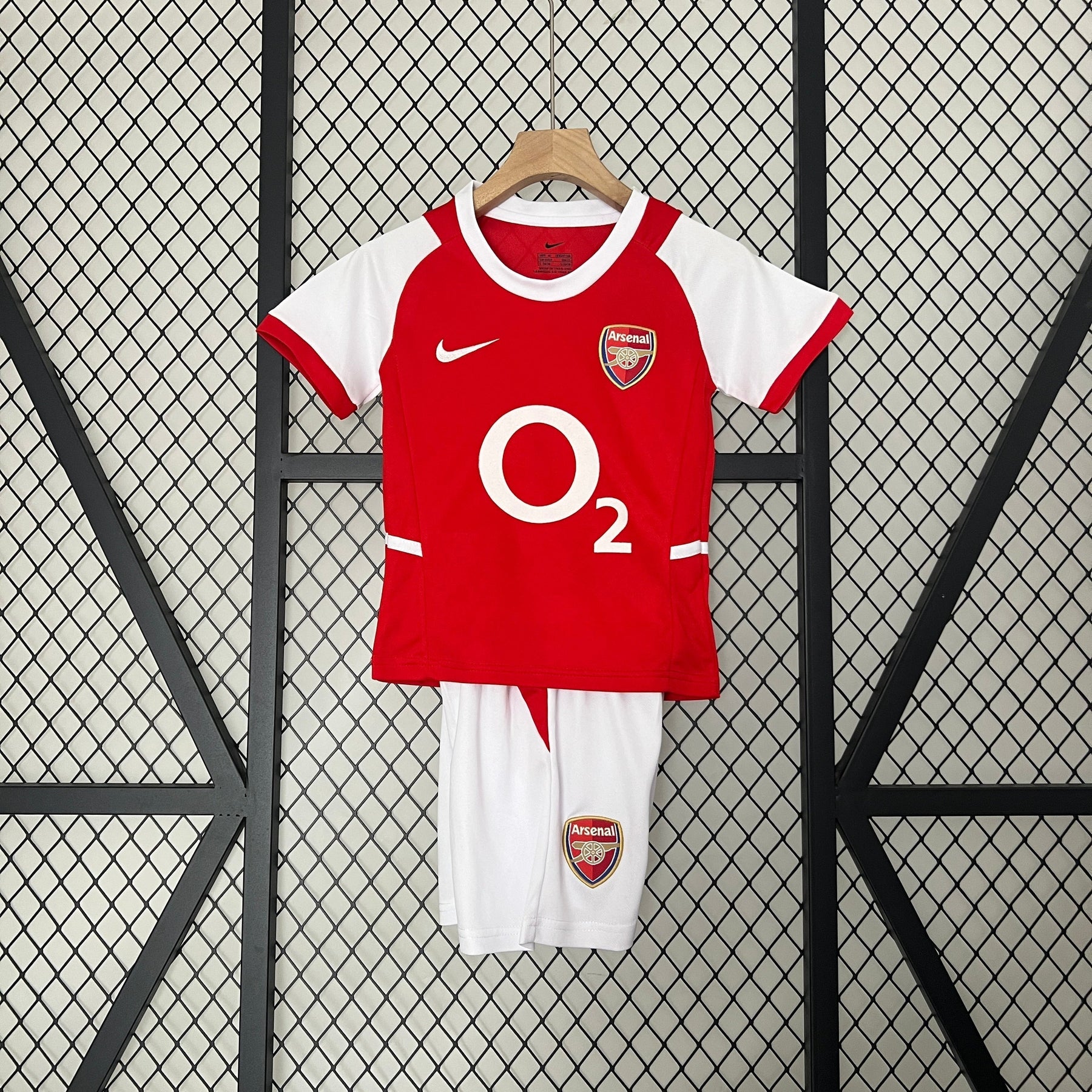 Kids Kit Arsenal home 02/04 Retro