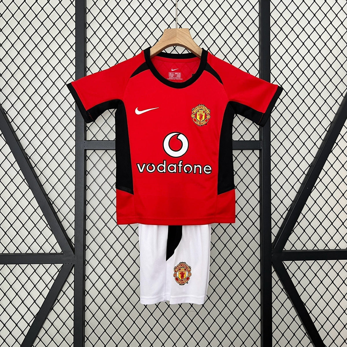 Kids Kit Manchester United home 02/04 retro